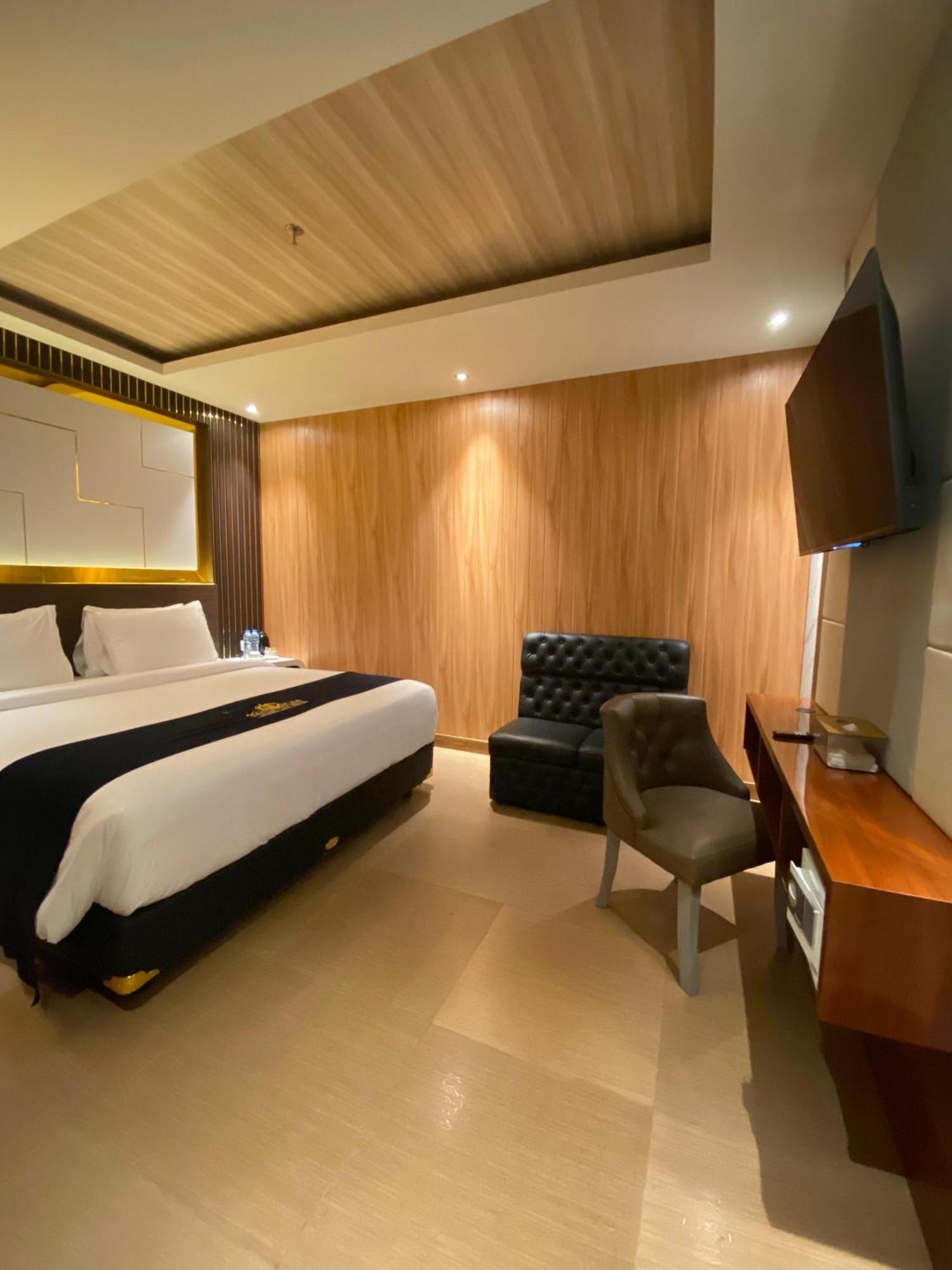 Avery De Grand Hotel 3*