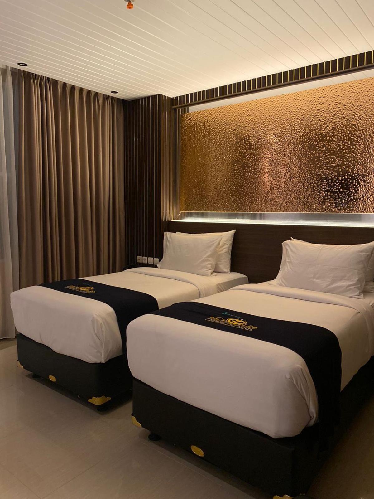 Hotel Avery De Grand 3*